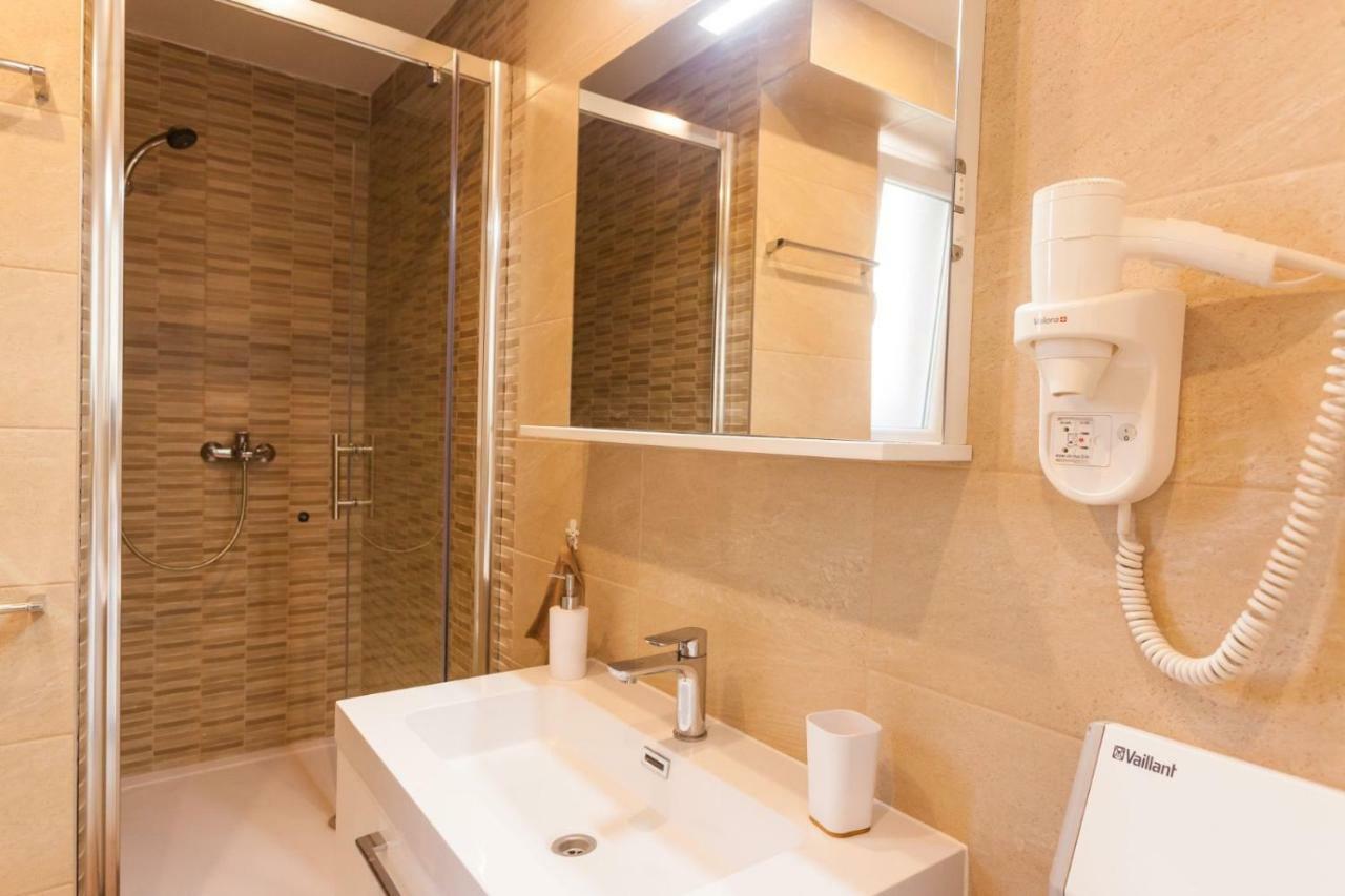 Appartement Val à Split Extérieur photo